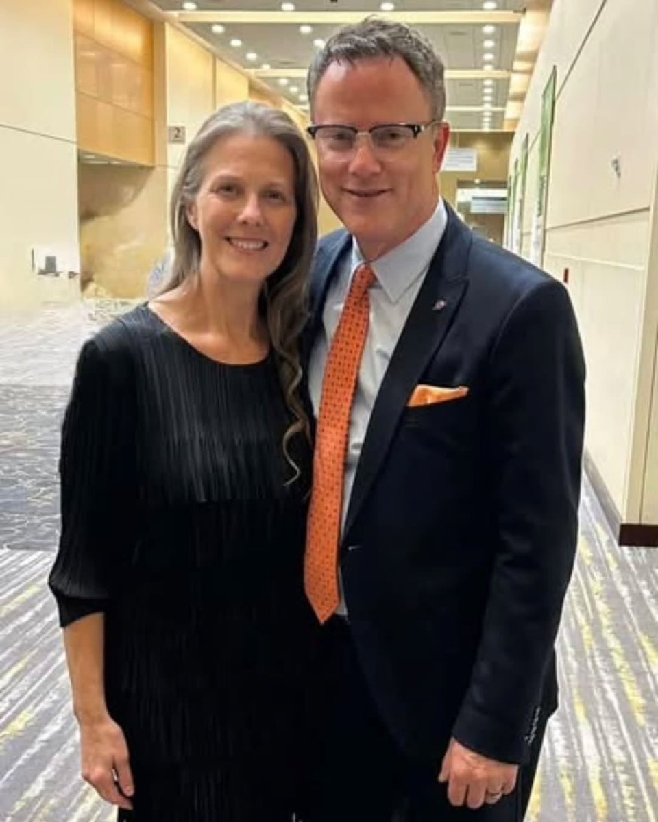 Pastor Tracy and Kim Lewis